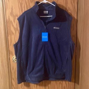 Columbia size XXL navy blue fleece vest new with tags